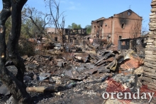 Пожарные спасали административные здания, а не наши дома: погорельцы - о пожаре в центре Оренбурга Пожарные спасали административные здания, а не наши дома: погорельцы - о пожаре в центре Оренбурга