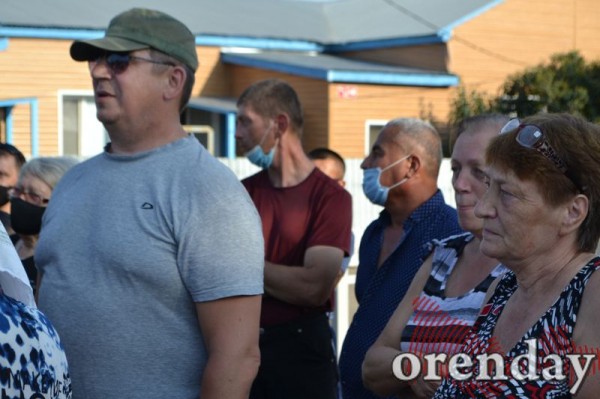 Что вынудило жителей Жилгородка Оренбургского района выйти на стихийный митинг Что вынудило жителей Жилгородка Оренбургского района выйти на стихийный митинг