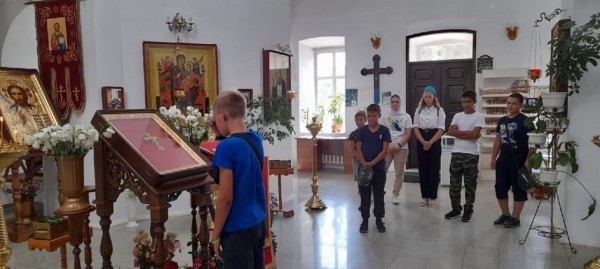 Юным казакам Сакмарского района рассказали о святынях местного храма&nbsp;