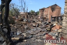 Пожарные спасали административные здания, а не наши дома: погорельцы - о пожаре в центре Оренбурга