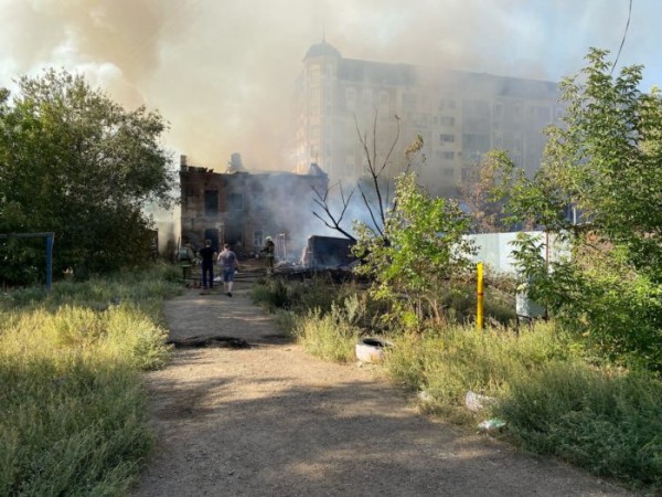 Сергей Салмин рассказал о помощи погорельцам с Почтового и вероятных причинах пожара