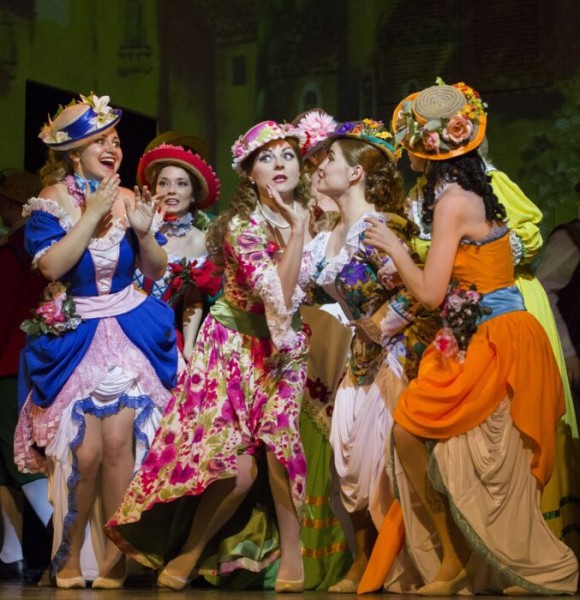 Театральный сентябрь: в Оренбург на гастроли приедет Музыкальный театр Республики Карелия