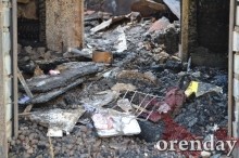 Пожарные спасали административные здания, а не наши дома: погорельцы - о пожаре в центре Оренбурга