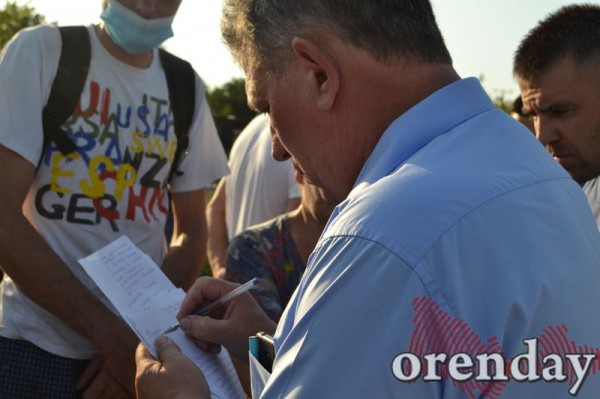 Что вынудило жителей Жилгородка Оренбургского района выйти на стихийный митинг Что вынудило жителей Жилгородка Оренбургского района выйти на стихийный митинг