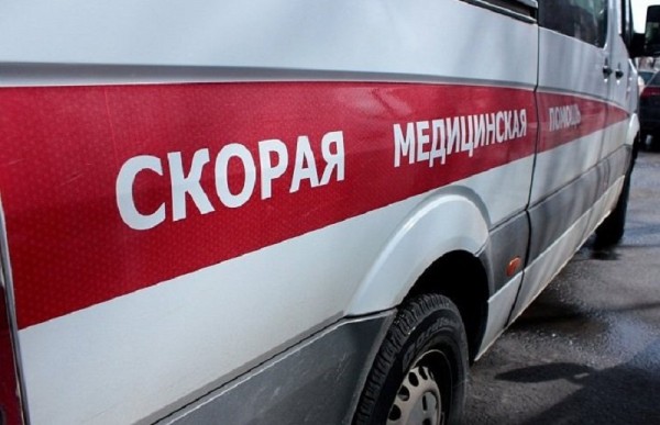 Оренбурженка выжила после падения из окна