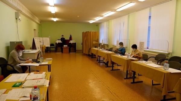 Общественники принимают активное участие в избирательном процессе 