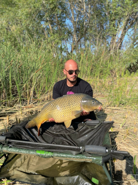 На чемпионате Оренбуржья по рыболовному спорту выловили 12-килограммового карпа