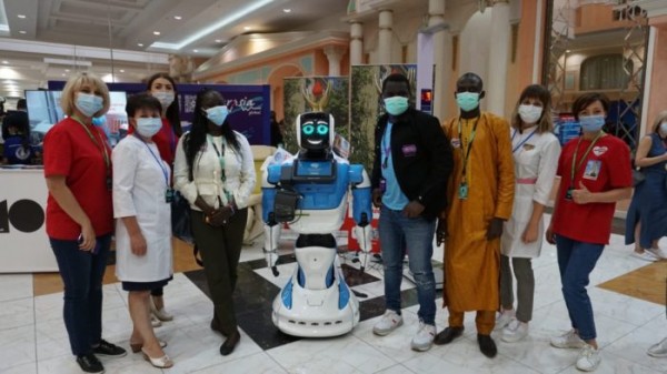 Робот Майбот и передовые технологии: оренбургская Станция переливания крови представила новейшие разработки участникам форума &laquo;Евразия Global&raquo;