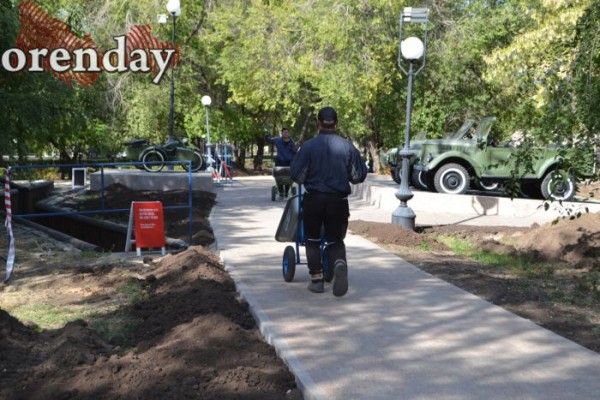 Реновация оренбургского парка &laquo;Салют, Победа!&raquo; затягивается