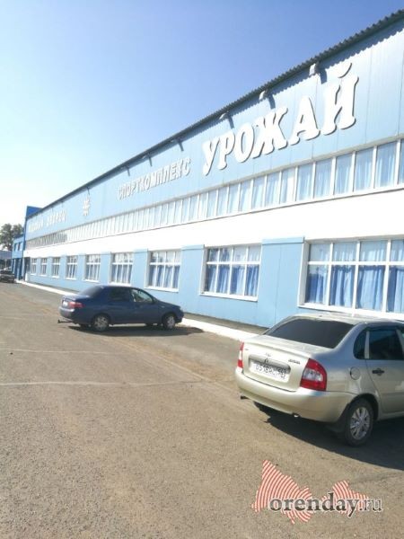 Ледовый дворец в Новосергиевке снова не выдержал оренбургской жары Ледовый дворец в Новосергиевке снова не выдержал оренбургской жары