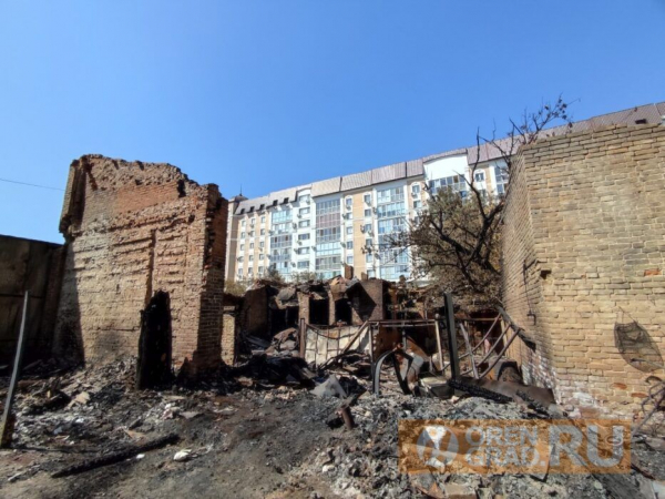 Оренбургским погорельцам с переулка Почтового выплатят по 100 тысяч рублей