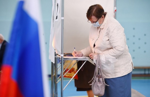 Оренбуржцы выбирают депутатов Госдумы и регионального парламента. Оренбуржцы выбирают депутатов Госдумы и регионального парламента.