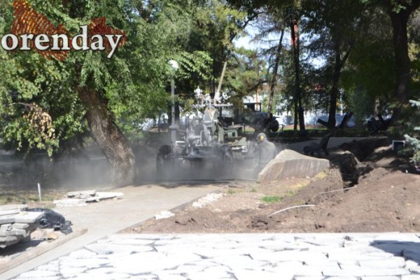 Реновация оренбургского парка &laquo;Салют, Победа!&raquo; затягивается