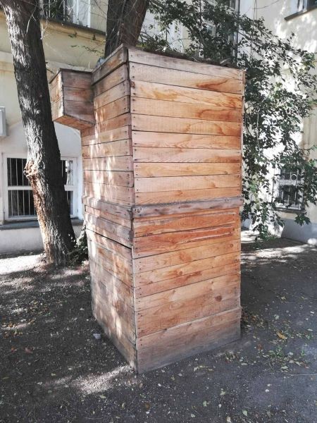 Денег на ремонт постамента под Лениным за три года так и не нашли