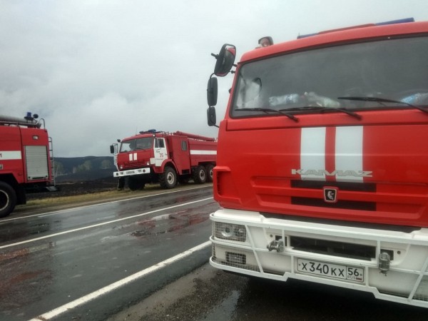 Пожар в Медногорске полностью потушен