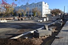 40 дней до сдачи: оренбуржцев не устраивает ремонт улиц Володарского и Постникова