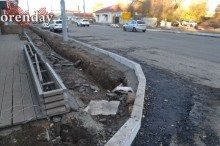 40 дней до сдачи: оренбуржцев не устраивает ремонт улиц Володарского и Постникова 40 дней до сдачи: оренбуржцев не устраивает ремонт улиц Володарского и Постникова