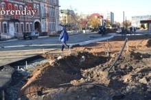 40 дней до сдачи: оренбуржцев не устраивает ремонт улиц Володарского и Постникова 40 дней до сдачи: оренбуржцев не устраивает ремонт улиц Володарского и Постникова