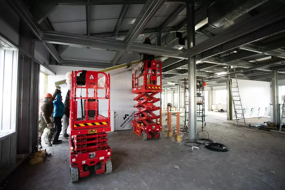 Денис Паслер проверил темпы строительства областной &laquo;инфекционки&raquo; в Оренбургском районе