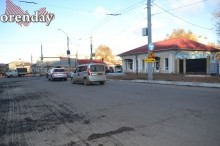 40 дней до сдачи: оренбуржцев не устраивает ремонт улиц Володарского и Постникова