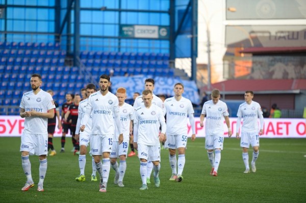 Роспотребнадзор разрешил ФК "Оренбург" провести ближайший матч с 500 зрителями