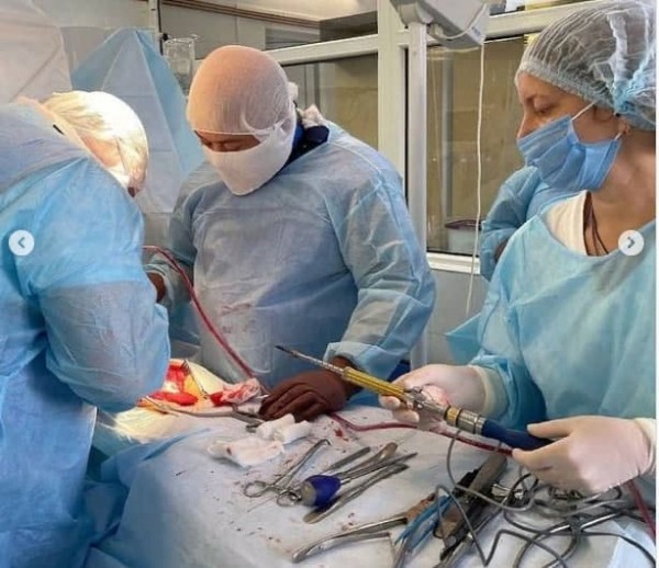 Врачи Оренбурга провели уникальную операцию по лечению сколиоза у ребенка