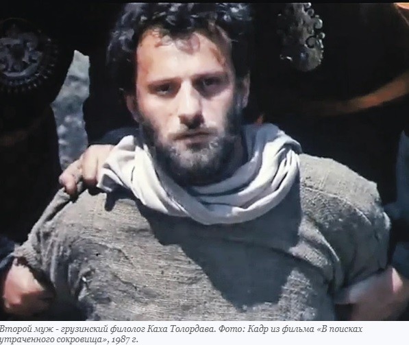 &laquo;Я опустилась на самое дно&raquo;: Муж-наркоман бил Гузееву гантелью по голове, а алкоголь чуть не свел в могилу (18+)