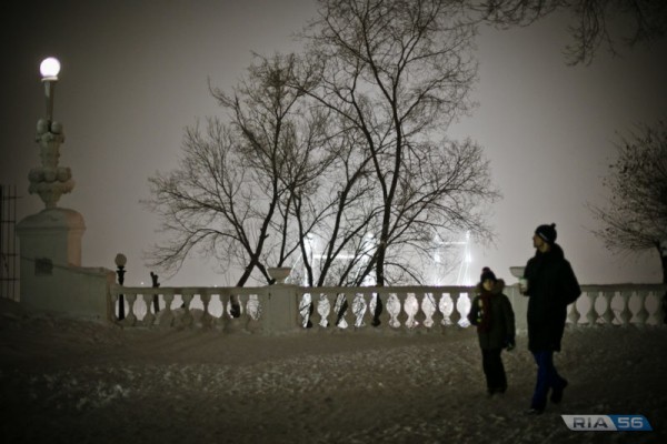 В Оренбуржье в ночь на 15 ноября ожидается снег и похолодание до – 18 градусов В Оренбуржье в ночь на 15 ноября ожидается снег и похолодание до – 18 градусов