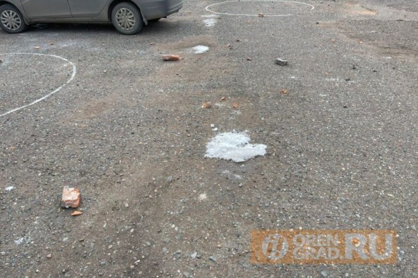 Во время взрыва в Бузулуке осколки долетели до двух школ