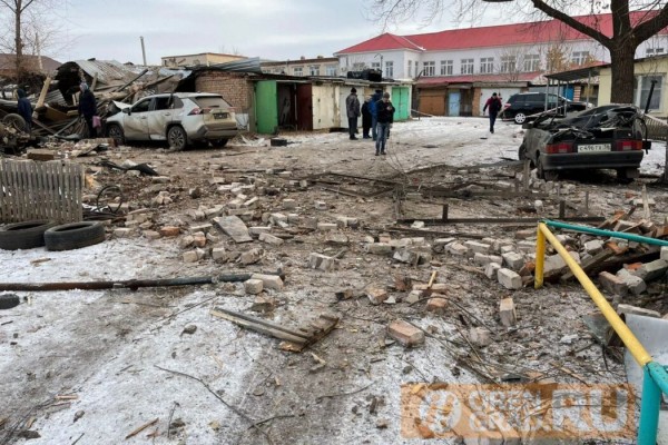 Во время взрыва в Бузулуке осколки долетели до двух школ