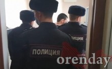 В Оренбурге начался громкий процесс по делу банды киллеров (18+) В Оренбурге начался громкий процесс по делу банды киллеров (18+)