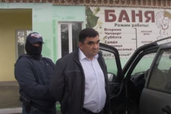 Экс-глава Светлинского района Виктор Тараканов приговорен к штрафу за взятку