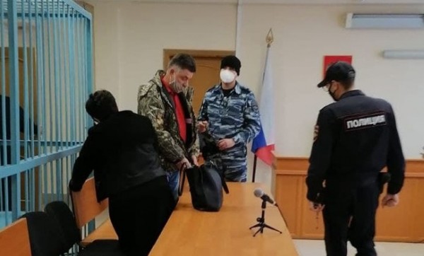 «Долговечная» разметка исчезла с большинства улиц Оренбурга «Долговечная» разметка исчезла с большинства улиц Оренбурга