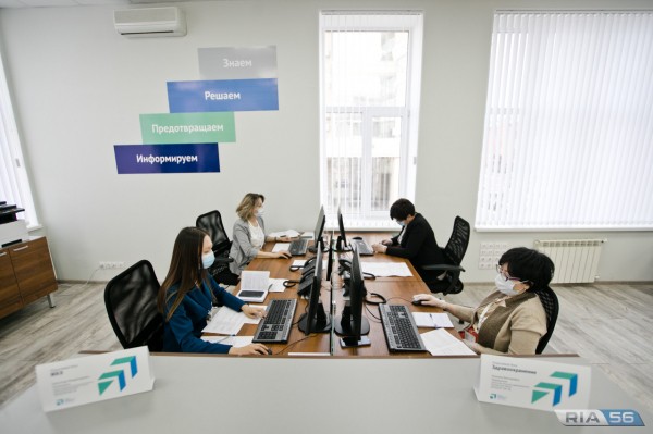 Мусор и тротуары. Более 100 вопросов поступило от оренбуржцев на портал «Активный гражданин» Мусор и тротуары. Более 100 вопросов поступило от оренбуржцев на портал «Активный гражданин»