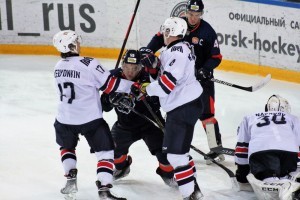 &ldquo;Лисы&rdquo; выигрывают дважды