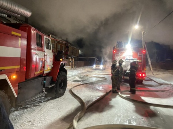 В Новотроицке из-за пожара эвакуировали 20 воспитанников школы-интерната