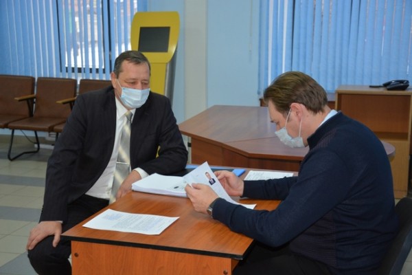 На кресло мэра Оренбурга стало на два претендента больше