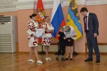 Для оренбургских детей, победивших в конкурсе &laquo;Подарок маме&raquo;, организовали праздник