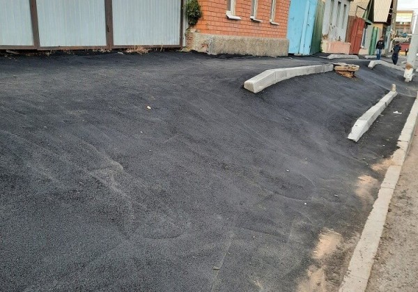 На самых известных тротуарах Оренбурга появились ограждения