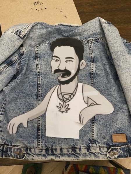 Домашний дизайнер: как создавать новые вещи своими руками
Домашний дизайнер: как создавать новые вещи своими руками