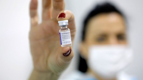 В Роспотребнадзоре не исключили введения штрафов за отказ от вакцинации