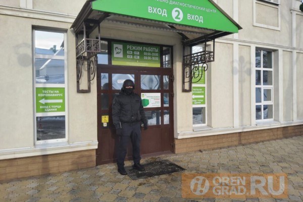 Детский врач Салим Чолоян рассказал, с чем связаны мероприятия силовиков в медучреждениях Оренбурга