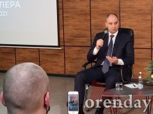 Пресс-конференция губернатора Оренбуржья Дениса Паслера: первый вопрос касался отставки Пресс-конференция губернатора Оренбуржья Дениса Паслера: первый вопрос касался отставки