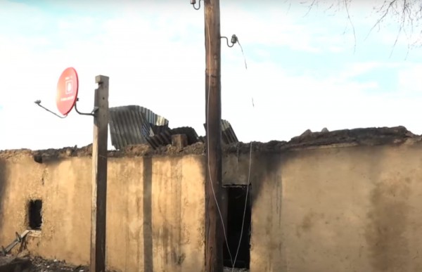 В Никольском семья с восемью детьми после пожара осталась без крова