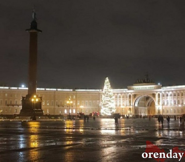 Некоторые оренбуржцы сидят на чемоданах в ожидании новогодних каникул