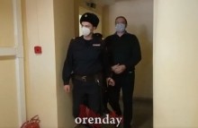 У главного судмедэксперта Оренбуржья Громова дома нашли целый арсенал оружия