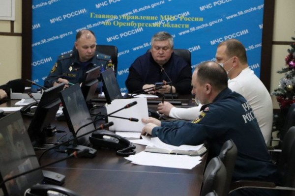 Орская трасса открыта, но ездить на Сару не рекомендуют: оперштаб поручил расчистить дороги к утру