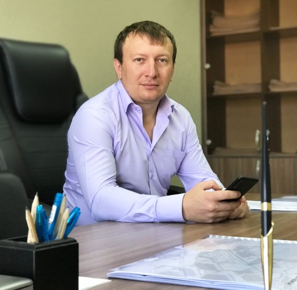 Руководитель АНО «Центр развития архитектуры и городской среды Оренбургской области» появился-таки на работе Руководитель АНО «Центр развития архитектуры и городской среды Оренбургской области» появился-таки на работе