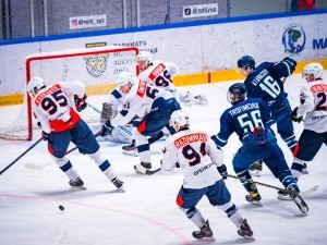 Без боя не сдались Без боя не сдались