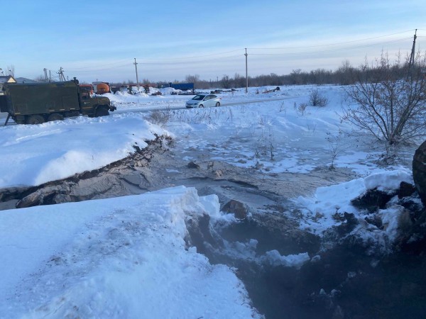 В Оренбурге сотни домов остались без воды